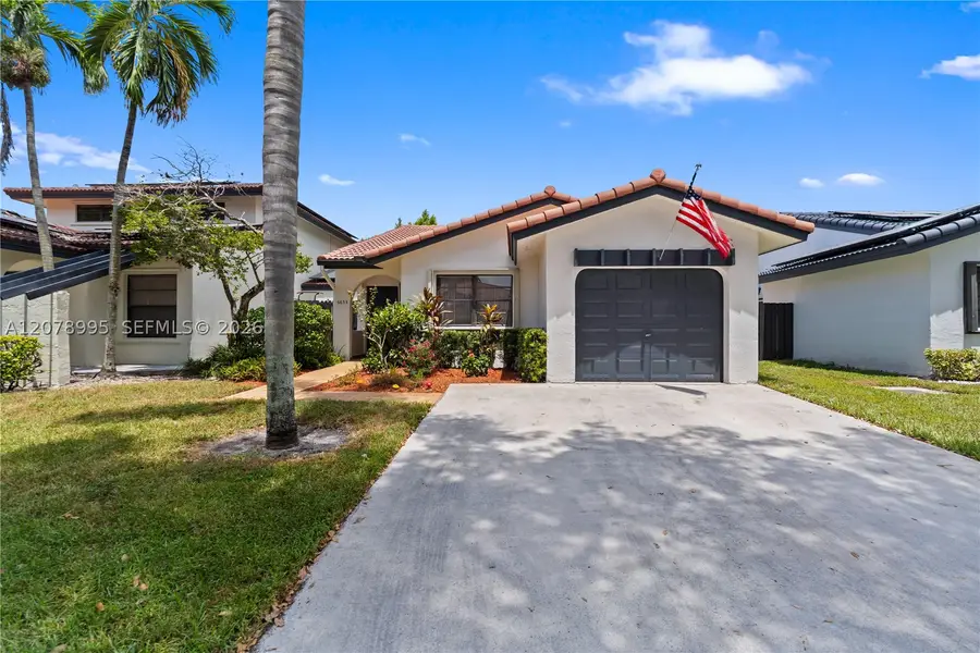 6633 NW 176th Ter, Hialeah, FL 33015 - #2
