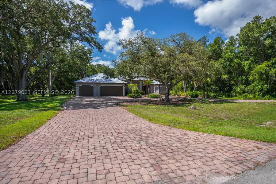 4033 Oak Haven Dr., Port Labelle, FL 33935 - #3