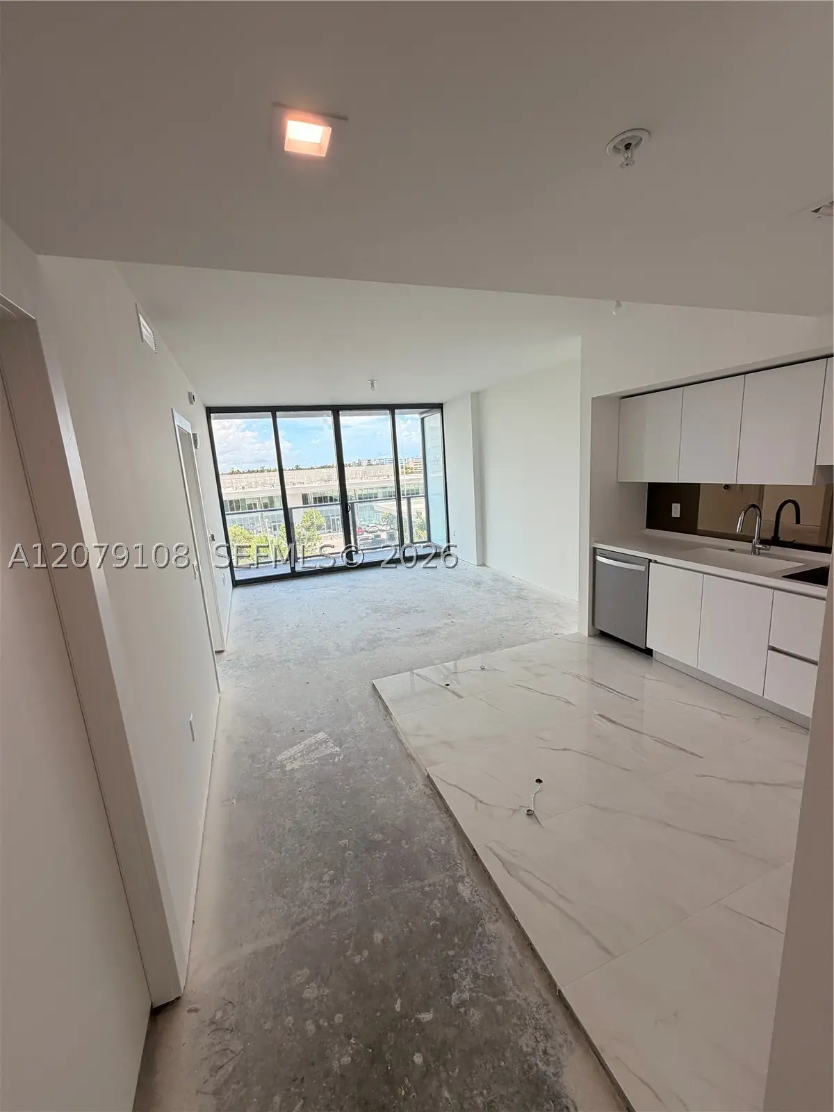 1170 E Hallandale Beach #403, Hallandale Beach, FL 33009 - #1