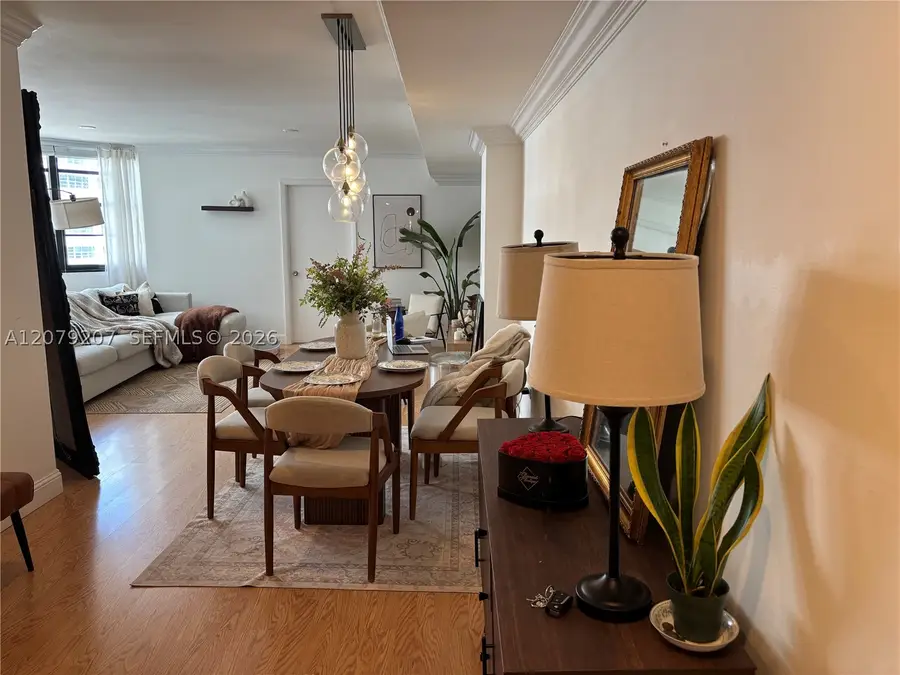 999 Brickell Bay Dr #1105, Miami, FL 33131 - #2