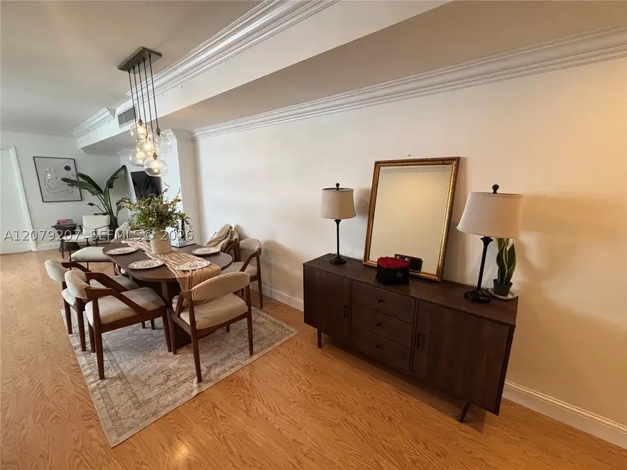 999 Brickell Bay Dr #1105, Miami, FL 33131 - #3
