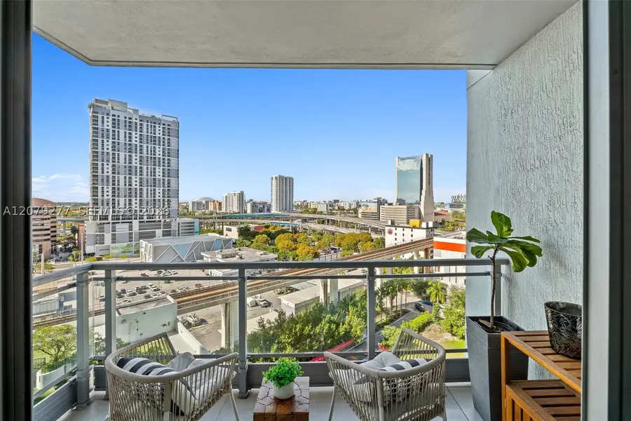 90 SW 3rd St #1506, Miami, FL 33130 - #2