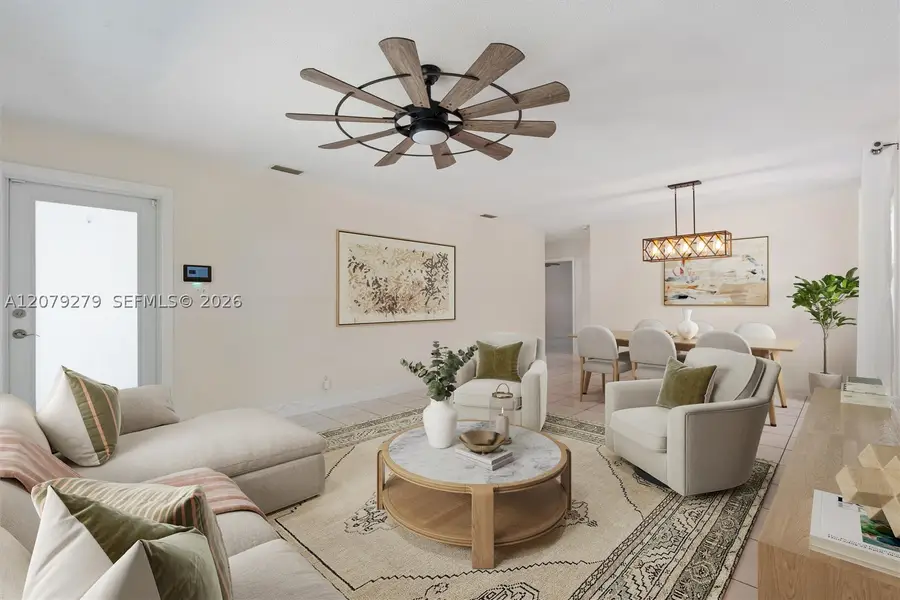 684 NE 35th St, Oakland Park, FL 33334 - #3