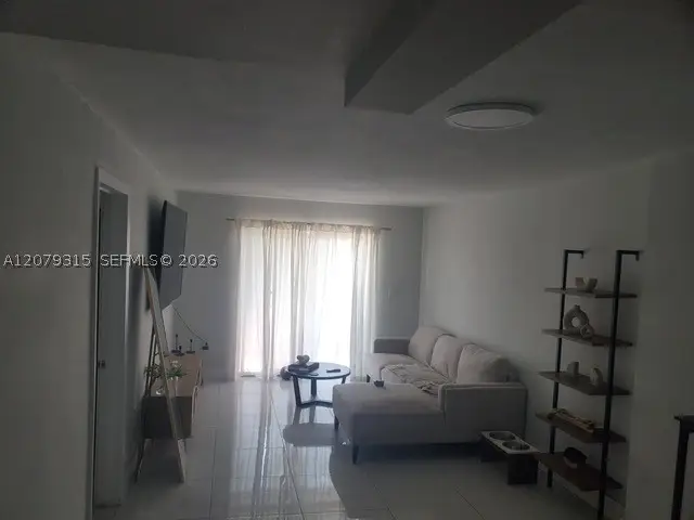 677 SW 9th Ave #405, Miami, FL 33130 - #2