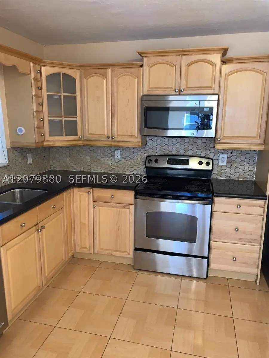 4524 SW 54th St #502-W, Dania Beach, FL 33314 - #2