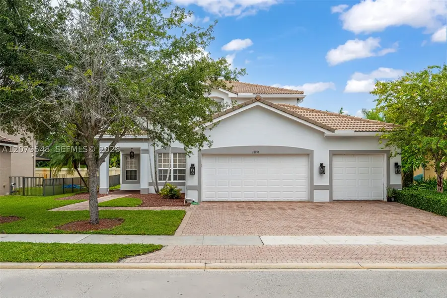 18051 SW 41st St, Miramar, FL 33029 - #2