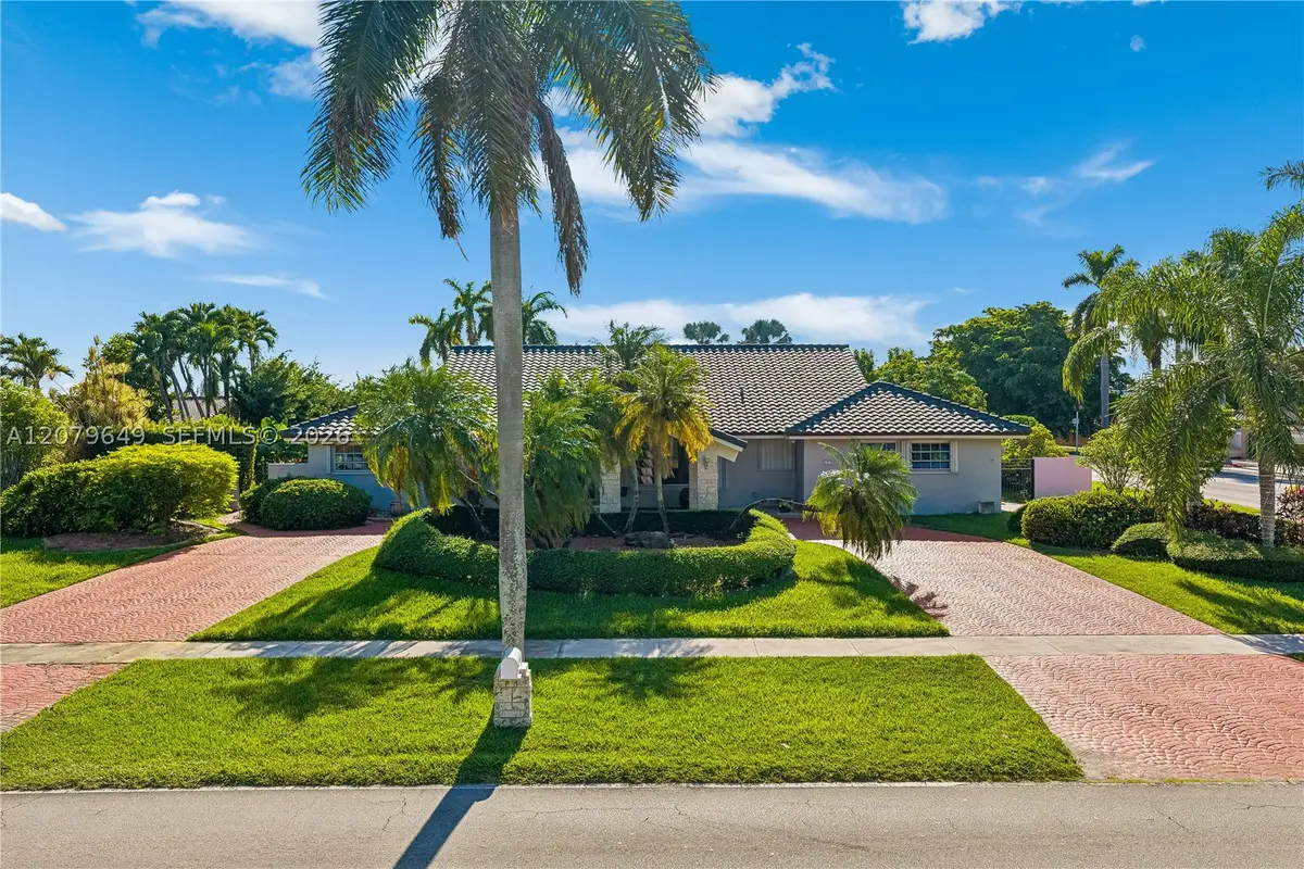 590 NW 132nd Ave, Miami, FL 33182 - #1