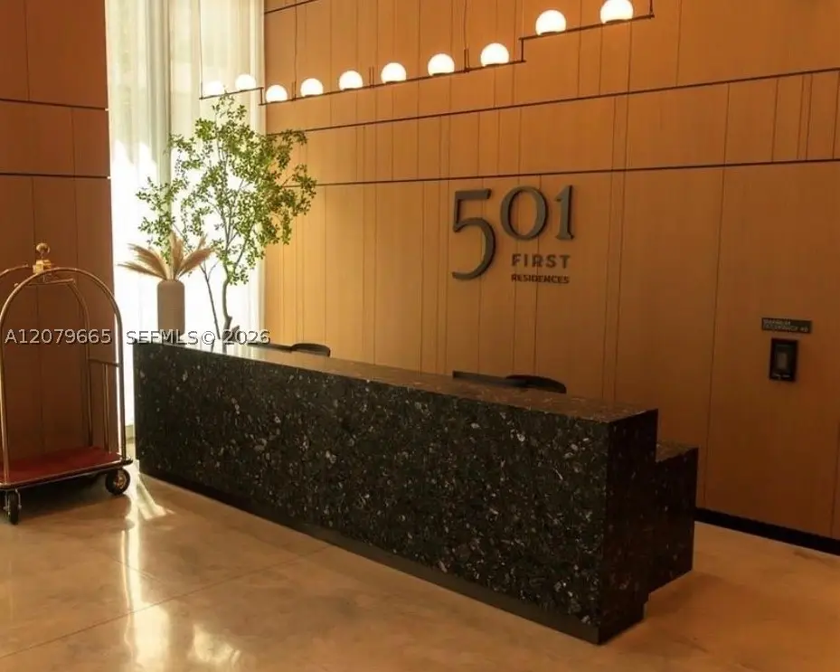 121 NE 5th St #2002, Miami, FL 33132 - #1