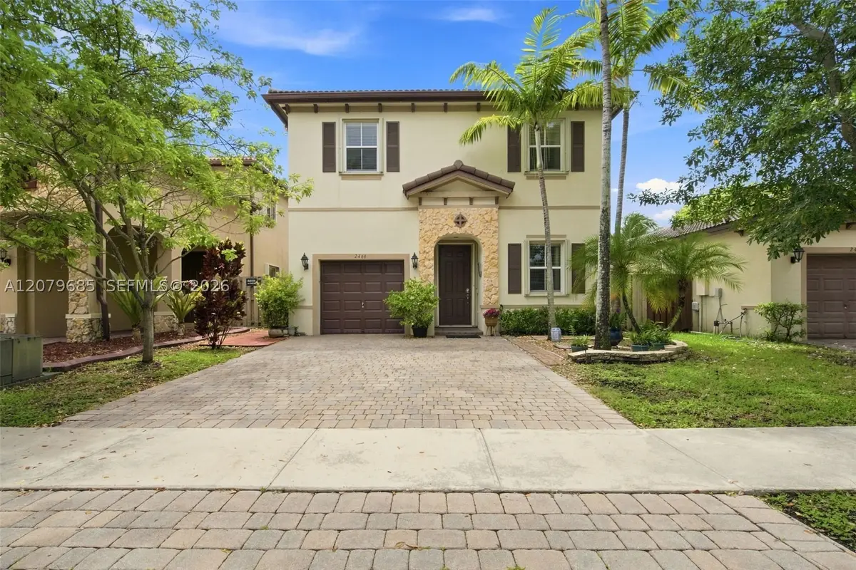2466 NE 3rd Ct, Homestead, FL 33033 - #1