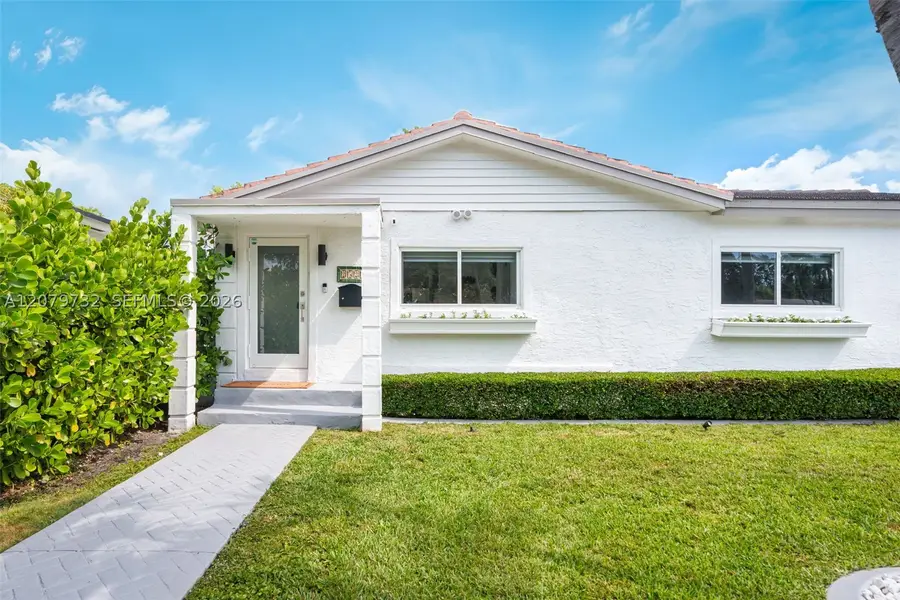 2521 SW 25th Ter, Miami, FL 33133 - #2