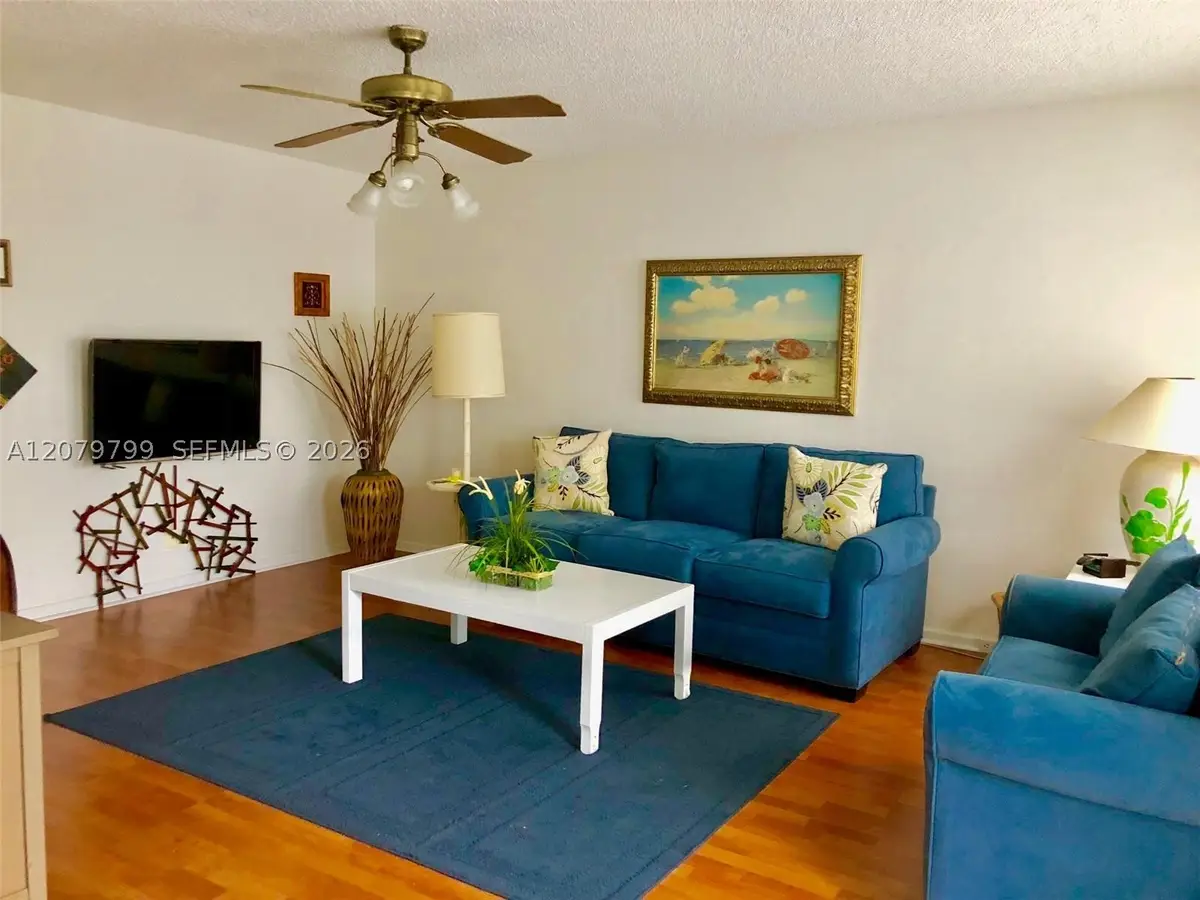 300 SW 134th Way #405E, Pembroke Pines, FL 33027 - #1