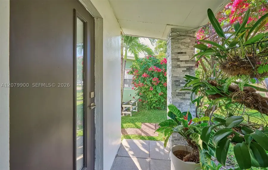 612 W Drew St, Lantana, FL 33462 - #3