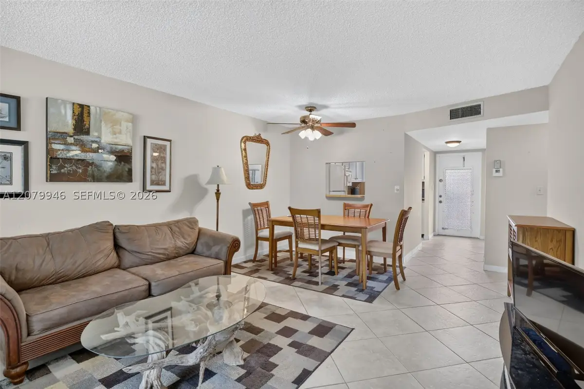 9261 Sunrise Lakes Blvd #203, Sunrise, FL 33322 - #1
