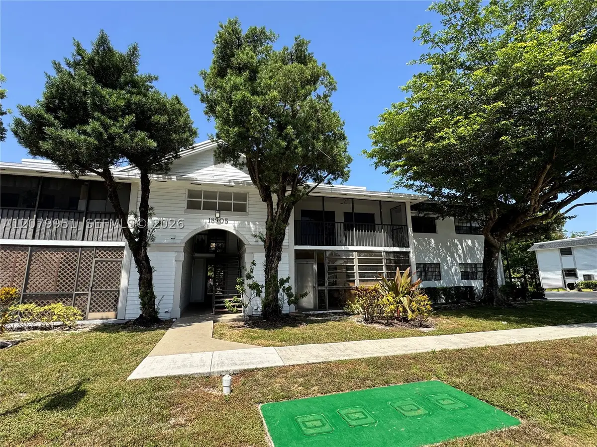 18905 NW 62nd Ave #204, Hialeah, FL 33015 - #1