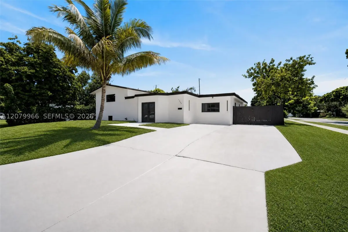 1200 NE 204th Ter, Miami, FL 33179 - #1
