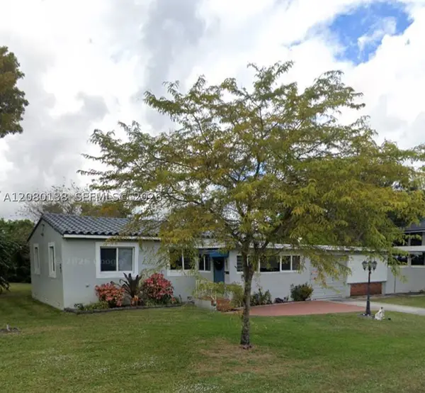 601 Oriole Ave, Miami Springs, FL 33166