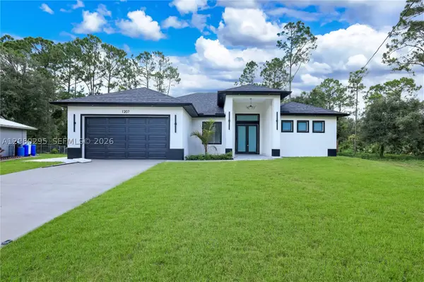 1207 Ramus St E, Lehigh Acres, FL 33974