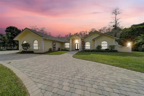 4750 W Leitner Dr, Coral Springs, FL 33067