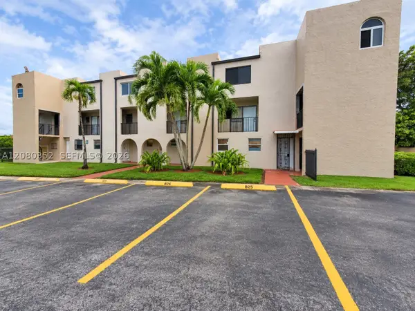 6600 W 2nd Ct #15, Hialeah, FL 33012