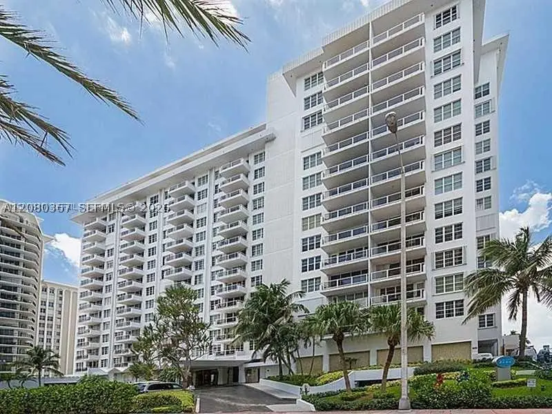 5700 Collins Ave #8M, Miami Beach, FL 33140 - #1