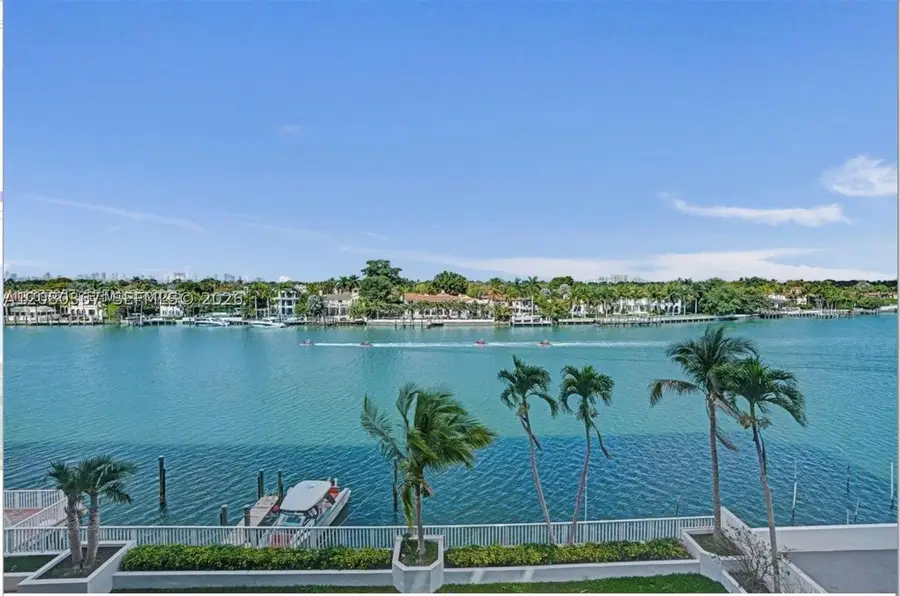 5700 Collins Ave #8M, Miami Beach, FL 33140 - #3