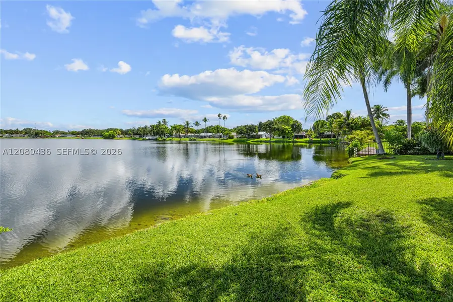 11701 SW 57th St, Cooper City, FL 33330 - #2