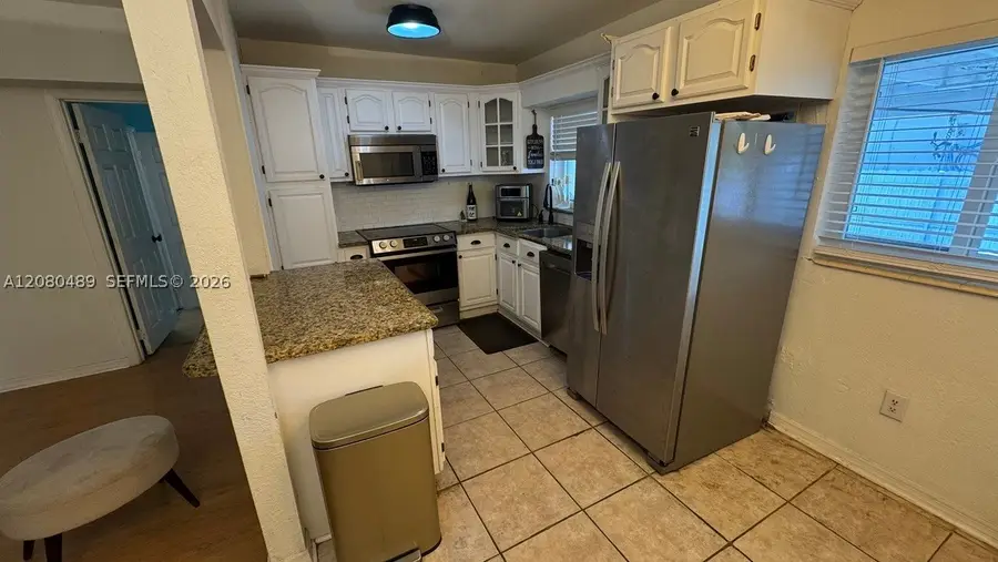 7160 SW 12th St, Miami, FL 33144 - #2