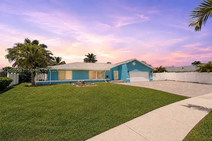 2811 SW 82nd Way, Davie, FL 33328 - #3
