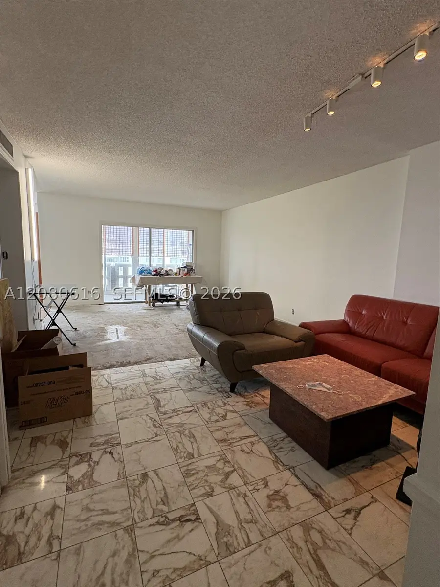4330 Hillcrest Dr #816, Hollywood, FL 33021 - #3