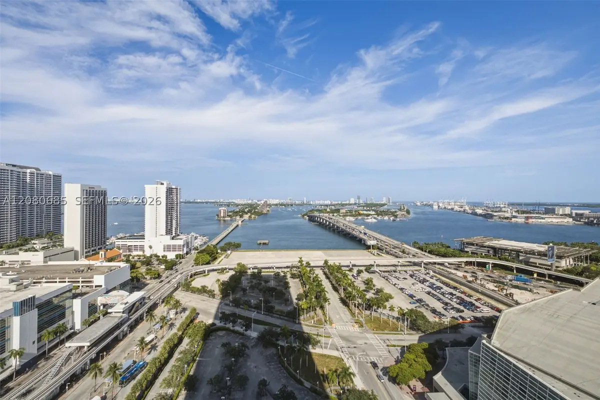 1400 Biscayne Blvd #2304, Miami, FL 33132 - #1