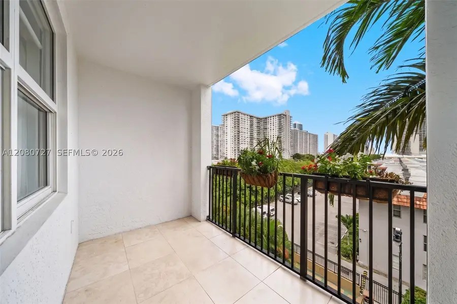 17150 N Bay Rd #2516, Sunny Isles Beach, FL 33160 - #3