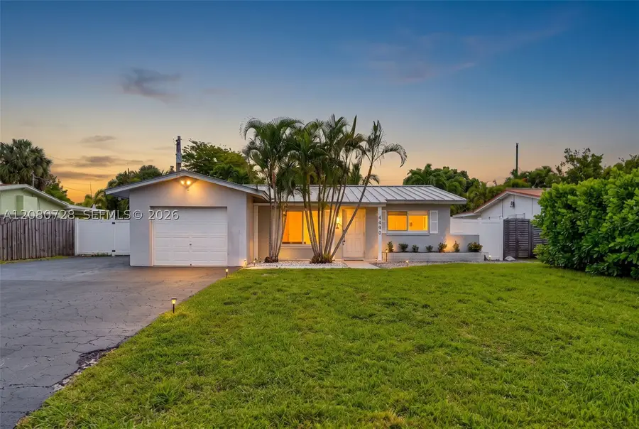 4490 NW 19th Way, Oakland Park, FL 33309 - #2