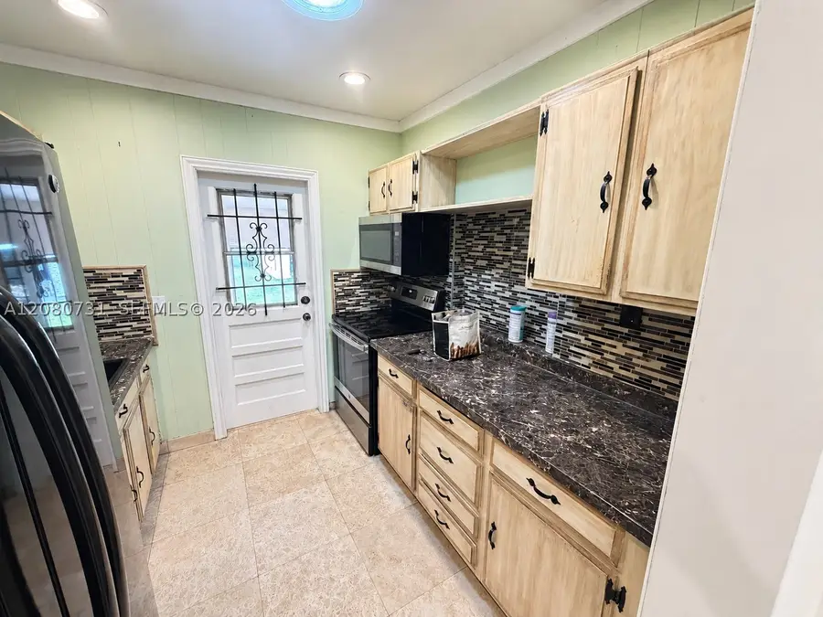 1820 Coolidge St, Hollywood, FL 33020 - #2