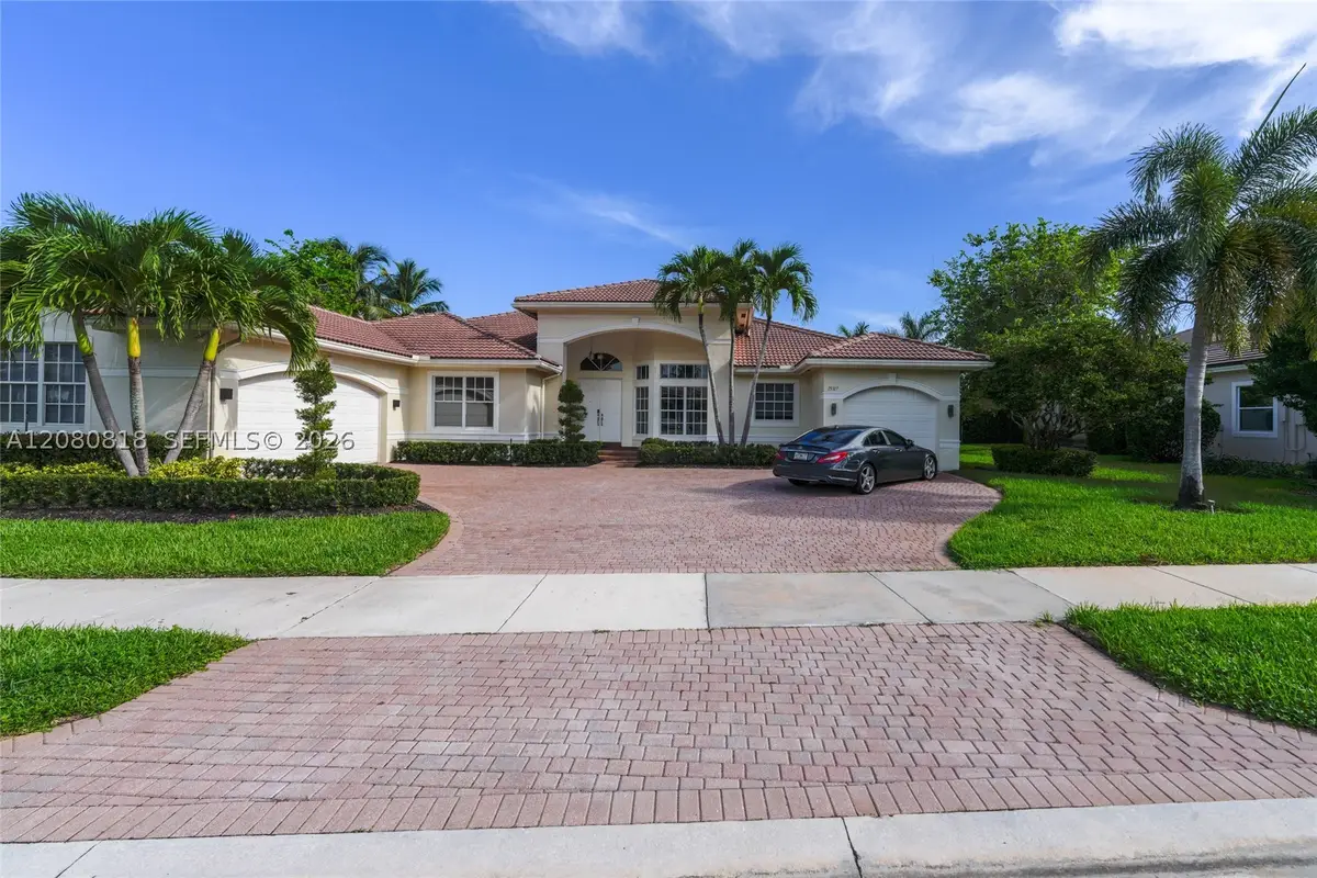 15317 SW 35th St, Davie, FL 33331 - #1