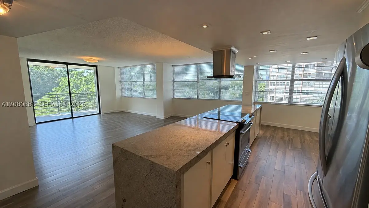 1200 Saint Charles Pl #411, Pembroke Pines, FL 33026 - #1