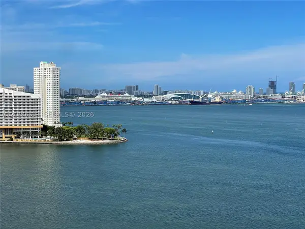 1300 Brickell Bay Dr #2010, Miami, FL 33131