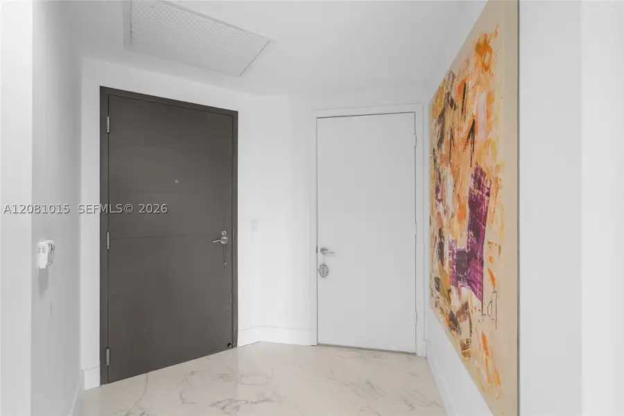 17111 Biscayne Blvd #402, North Miami Beach, FL 33160 - #3