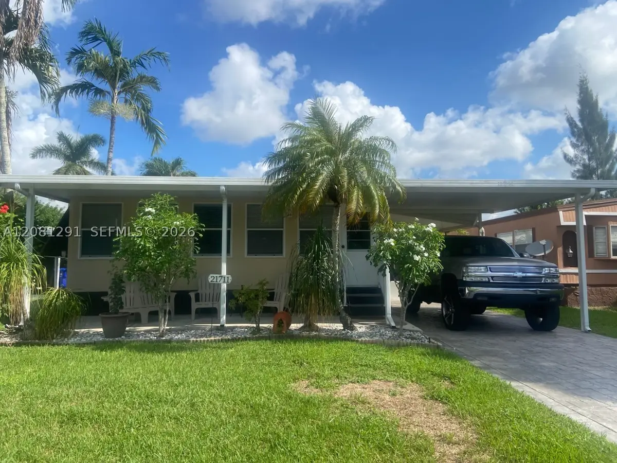 21711 NW 8th Ct, Pembroke Pines, FL 33029 - #1