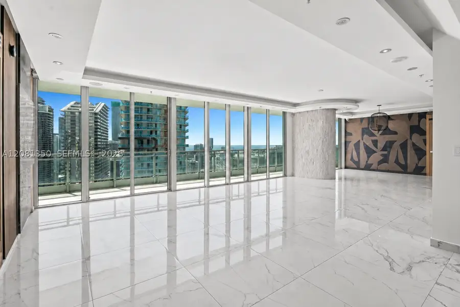 92 SW 3rd St #4003-04, Miami, FL 33130 - #2