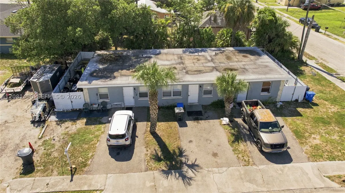 2031-2040 Wright, Fort Myers, FL 33916 - #1