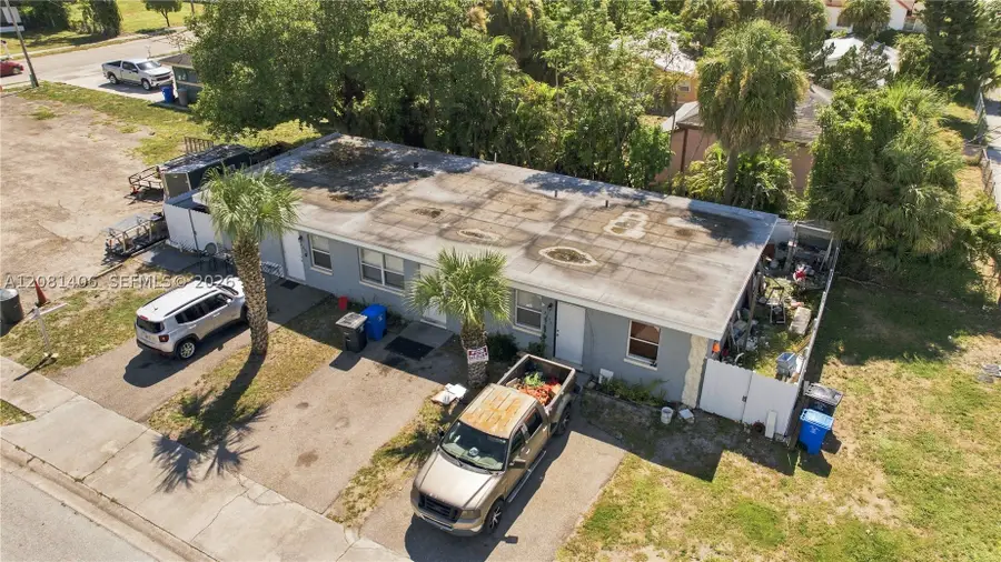 2031-2040 Wright, Fort Myers, FL 33916 - #3