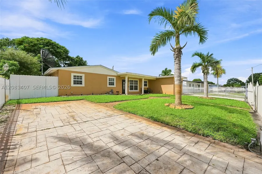 4470 NW 171st Ter, Miami Gardens, FL 33055 - #3