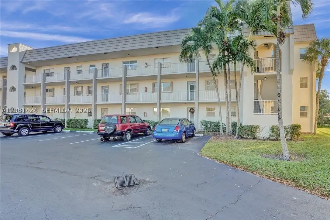 8325 Sunrise Lakes Blvd #212, Sunrise, FL 33322 - #1