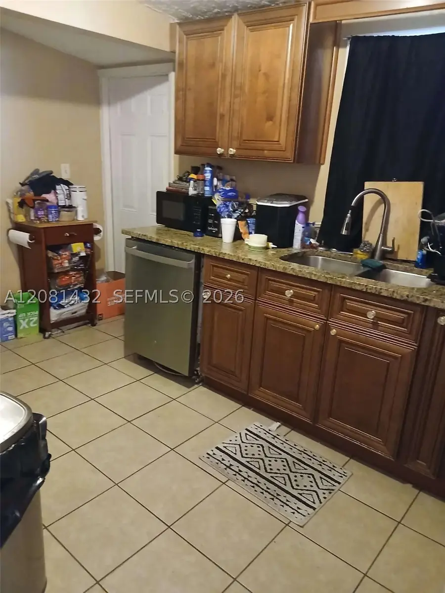 5424 Blue Grass St, Orlando, FL 32810 - #3