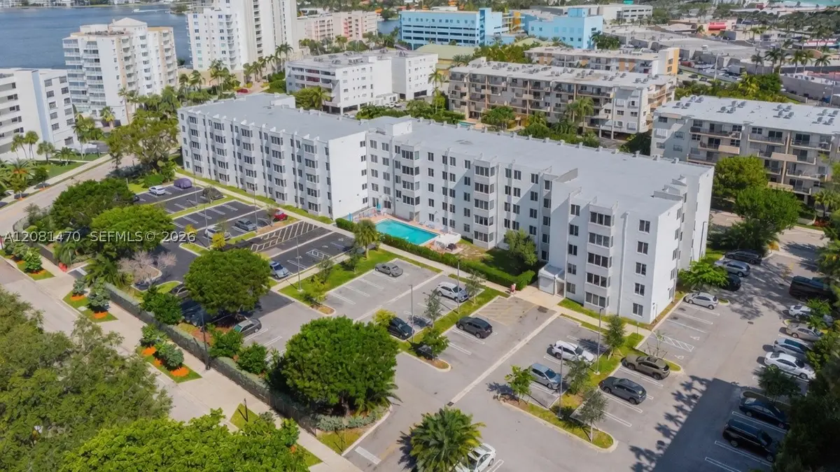 250 180th Dr #158, Sunny Isles Beach, FL 33160 - #1