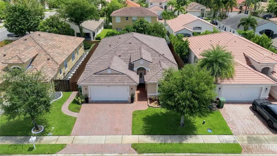 1521 SW 194th Ter, Pembroke Pines, FL 33029 - #2