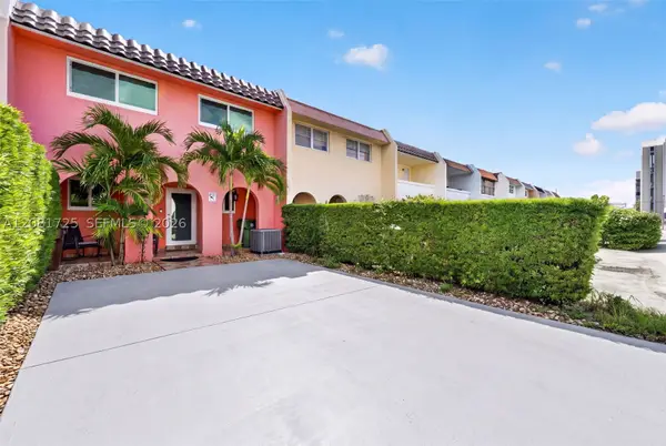 6965 W 2nd Way, Hialeah, FL 33014