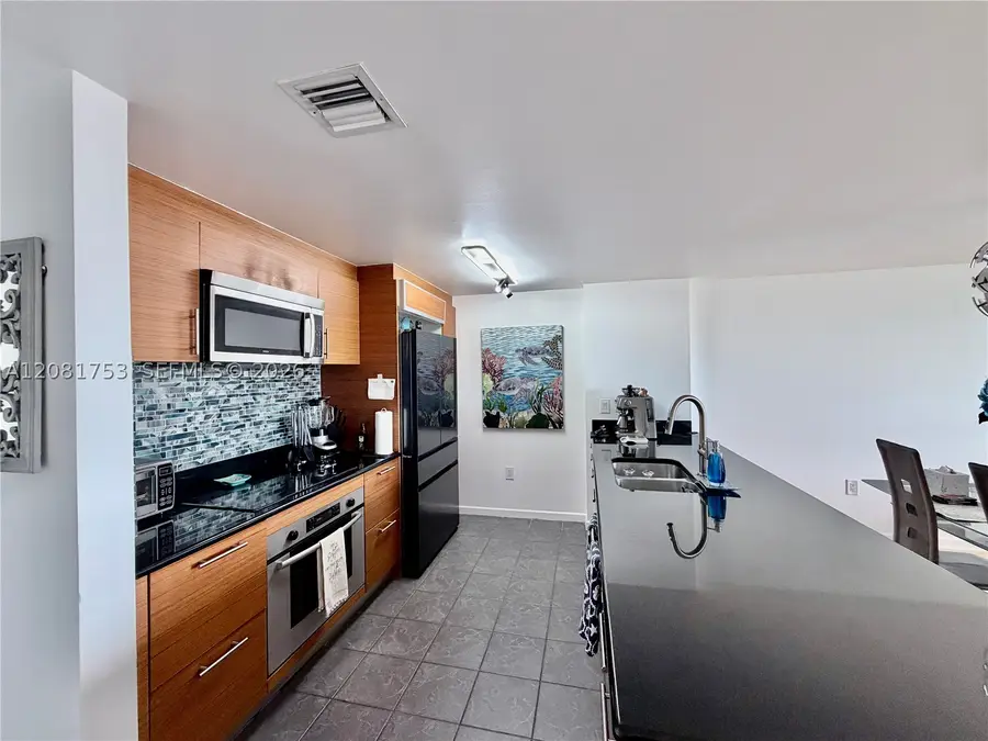 50 Biscayne Blvd #3211, Miami, FL 33132 - #3