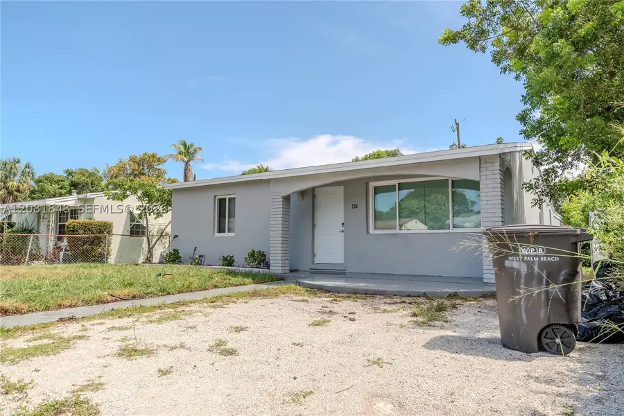 726 56th St, West Palm Beach, FL 33407 - #2