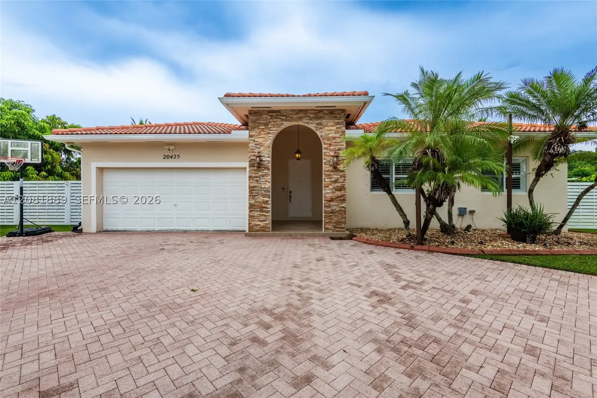 20425 SW 319th St, Homestead, FL 33030 - #1